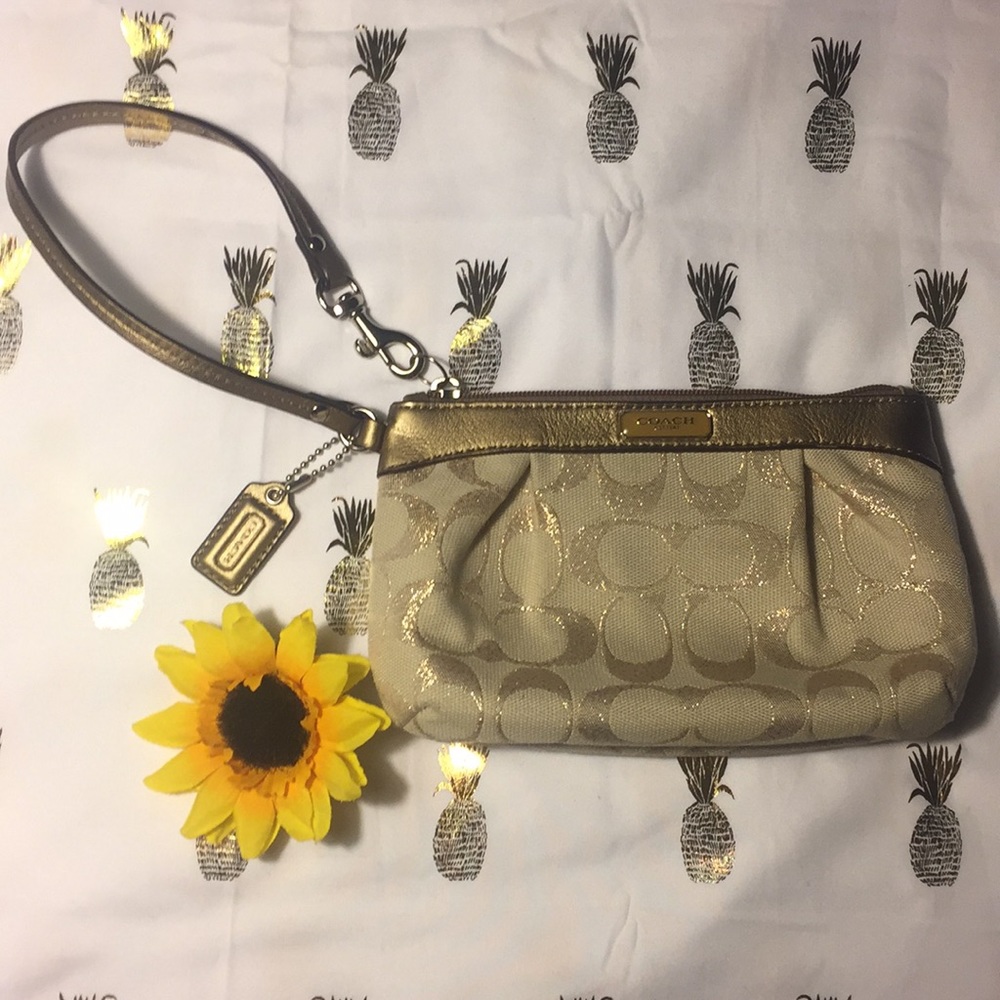 Coach wristlet gold
